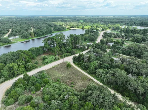 Fir Dr, Caldwell, TX 77836
