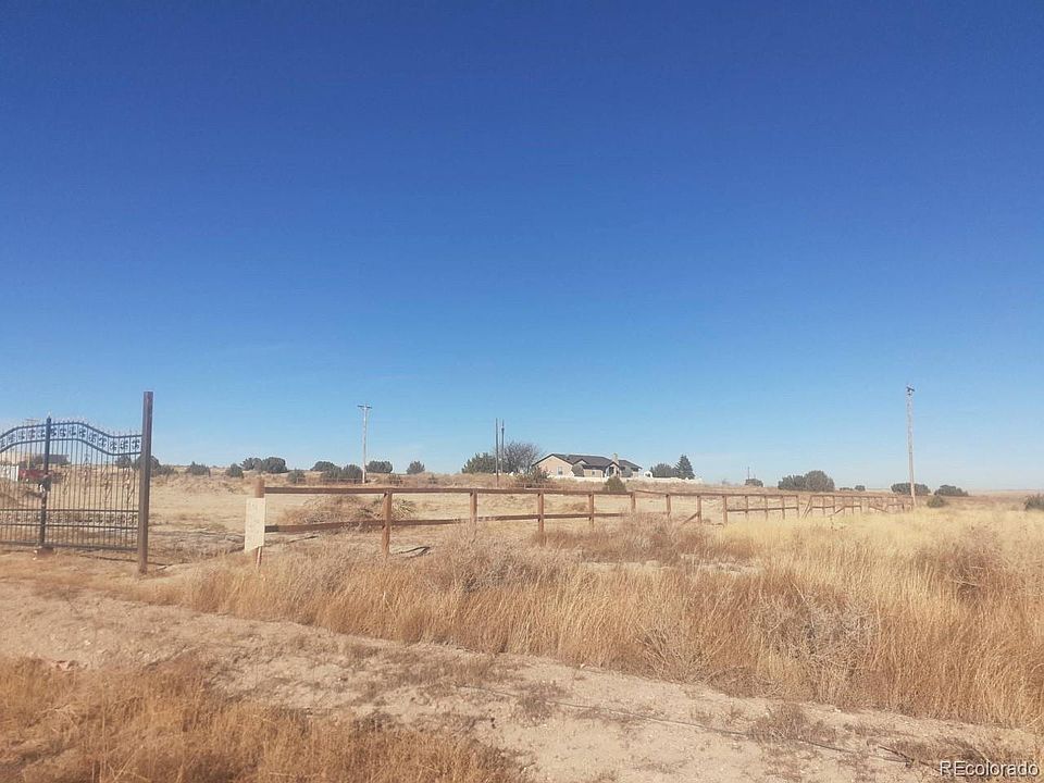 2nd image of 1654 N Bowen Drive
