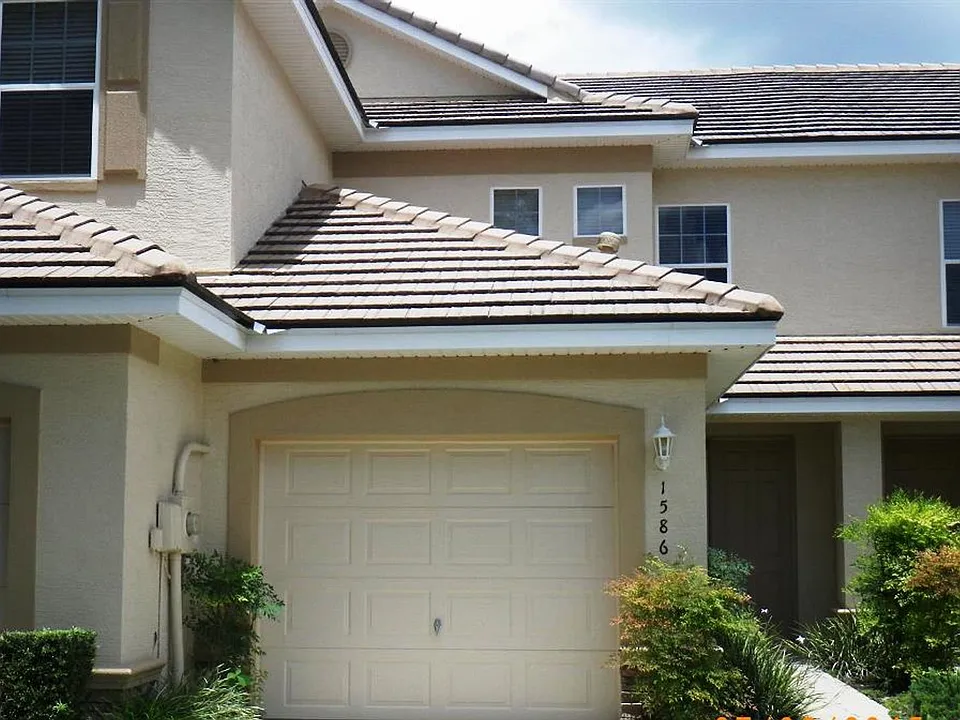 1586 W Spring Meadow Loop