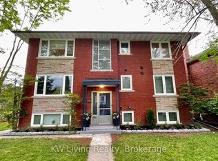 55B Long Branch Ave #3, Toronto, ON M8W 3J1