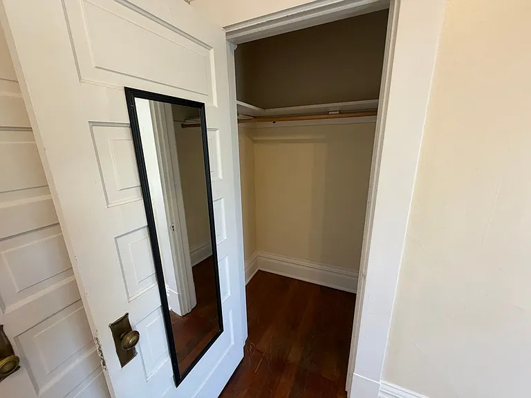 Jefferson Apartments — Photo 20