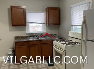 838 Gostlin St, Hammond, IN 46327