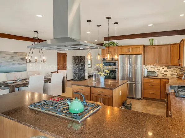 287 Laureles Grade Rd, Carmel Valley, CA 93924