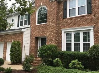 8 Eagle Ridge Ct, Durham, NC 27713