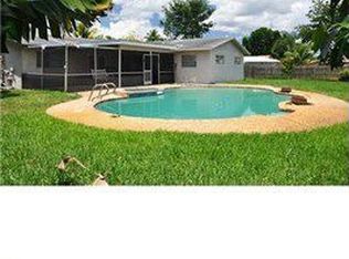 6950 SW 8th St, Plantation, FL 33317
