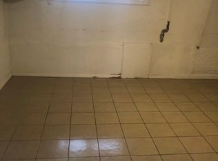 2147 Fanshawe St, Philadelphia, PA 19149