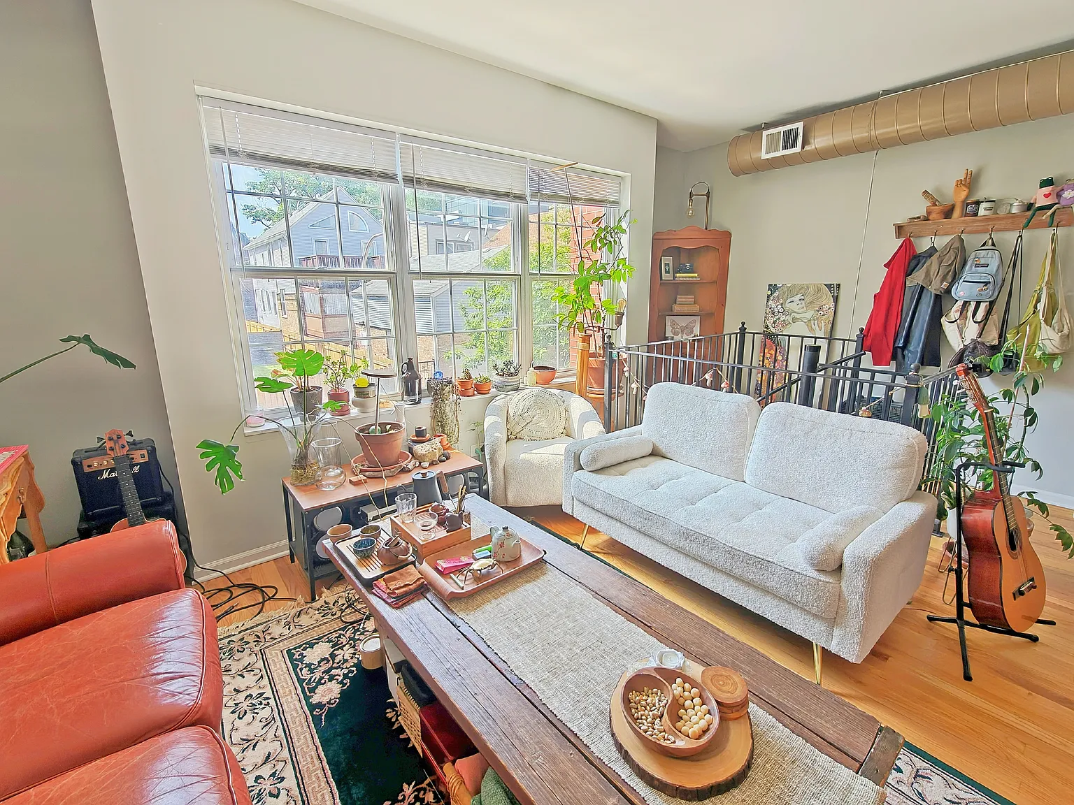 1227 N Honore St — Photo 1