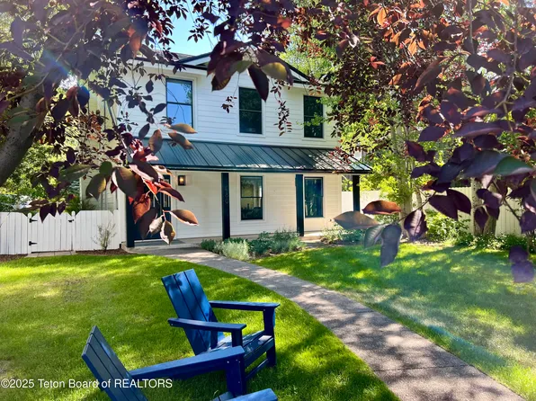 680 E Hansen Ave, Jackson, WY 83001