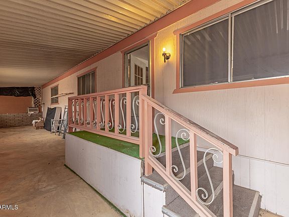 3rd image of 1638 N SANDALWOOD Drive