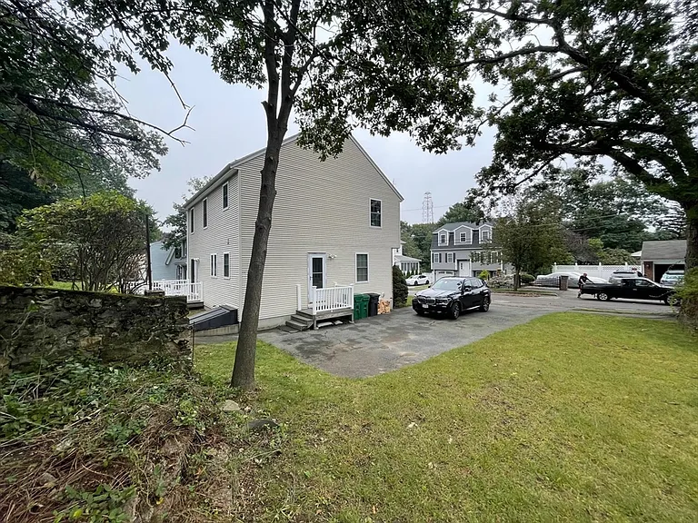 72 Cedar Rd N — Photo 19