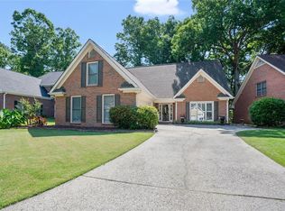 321 Devon Ct, Alpharetta, GA 30004