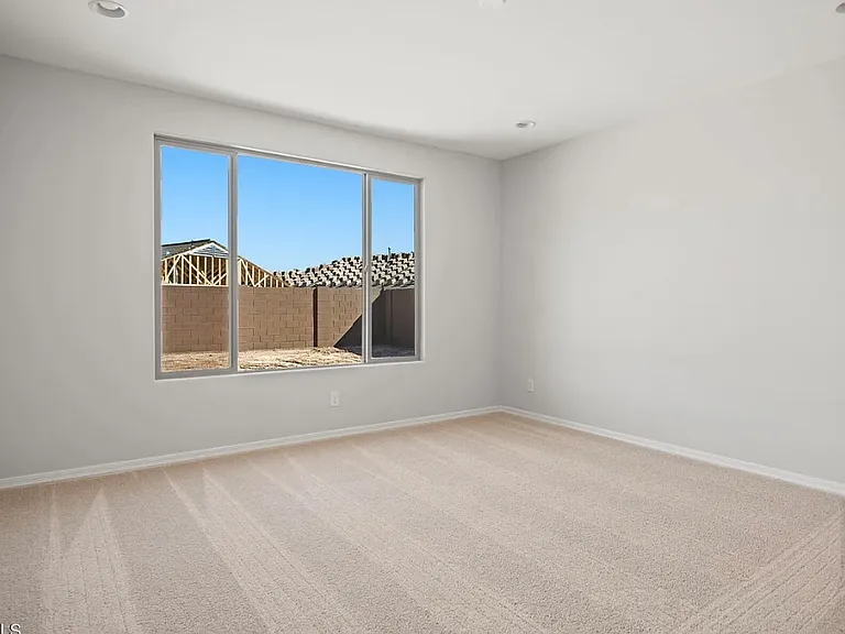 32325 N Vernal Ln — Photo 14