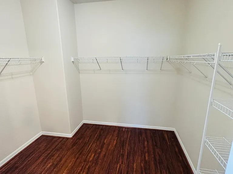 20204 Autumn Fern Ave — Photo 19