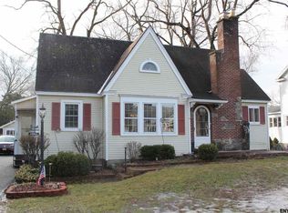 7 Horstman Dr, Glenville, NY 12302