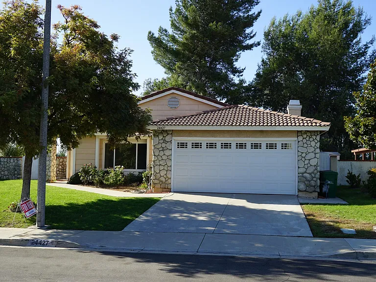 24427 Goldpoint Pl — Photo 24