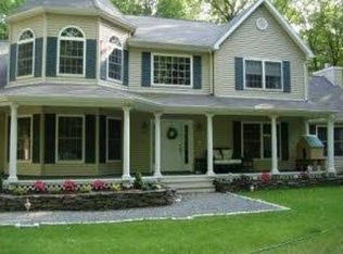 48 Roe Rd, Bloomingburg, NY 12721