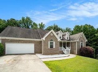 219 Peachtree Glen Dr, Ellenwood, GA 30294