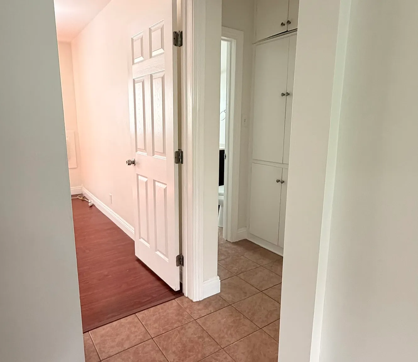 1 bed, 850 sqft, $2,000 — Photo 4