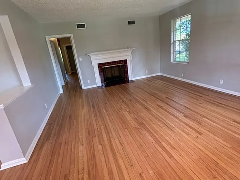 5321 Rollins Ave — Photo 27