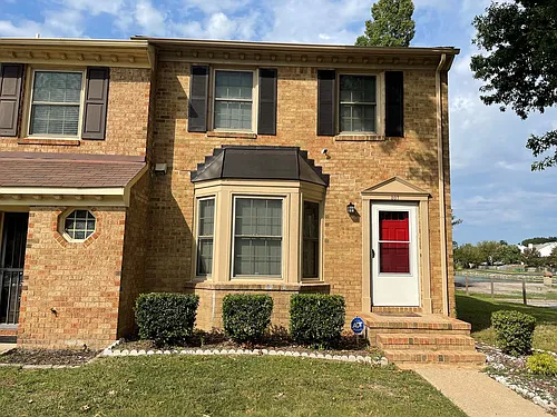 307 Paxford Dr Photo 1