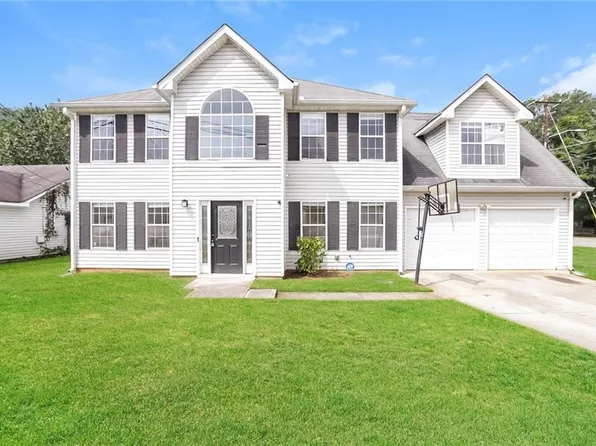 3549 Salem Glen Rd, Lithonia, GA 30038