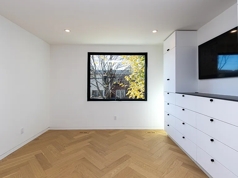 60 Jones Ave #R — Photo 45