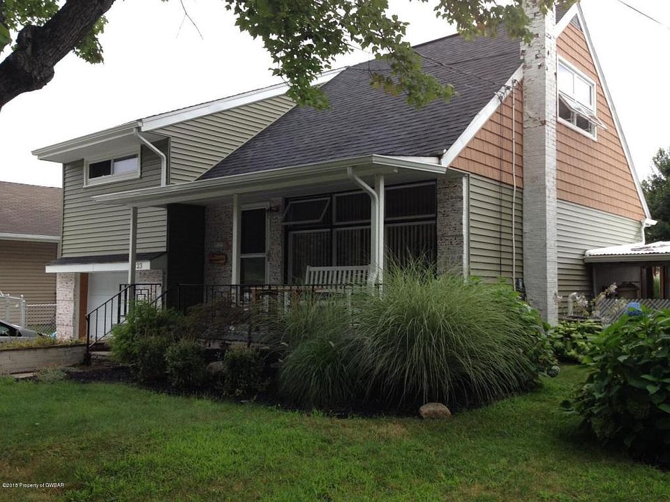 1st image of 123 W Bennett St