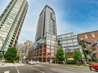 135 Liberty St #1403, Toronto, ON M6K 1A7