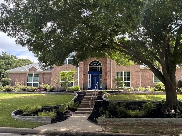 204 E Chapel Downs Dr, Southlake, TX 76092