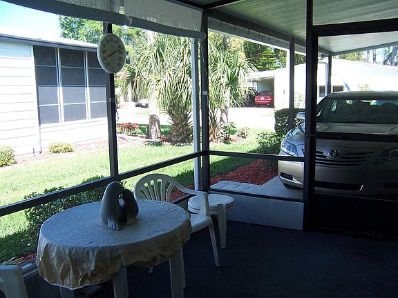 5th image of 2248 Mariposa Ave