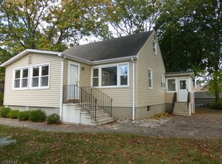 2 George St, Denville, NJ 07834