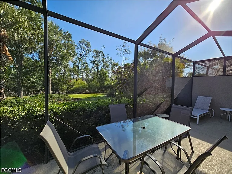 9209 Aviano Dr — Photo 1