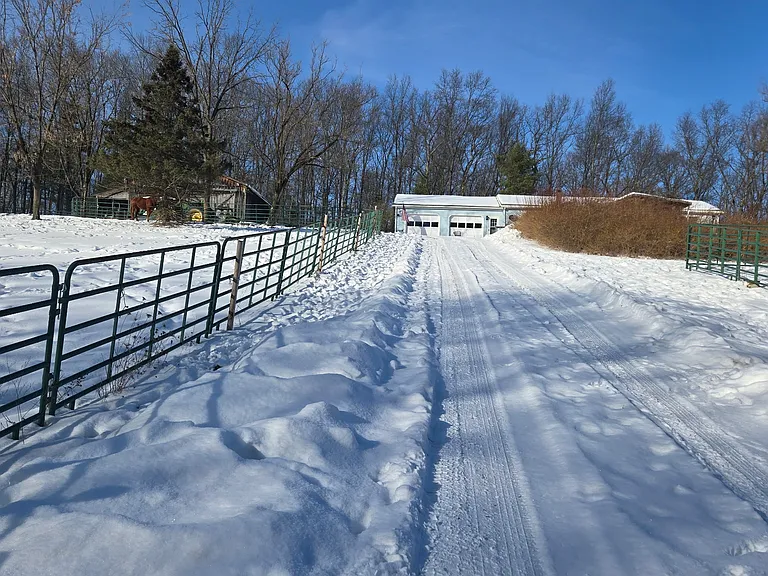 1033 Dry Brook Rd — Photo 8