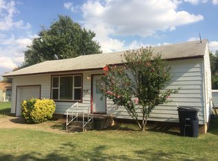 2505 Everitt Dr, Enid, OK 73703