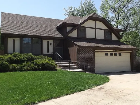 1801 E 151st Ter, Olathe, KS 66062