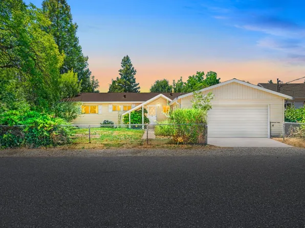610 Leduc St, Grass Valley, CA 95945