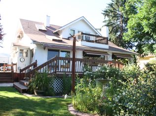 1215 Riverside Dr, Prosser, WA 99350