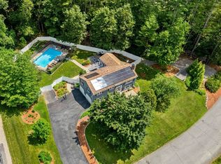 3 Redwood St, Townsend, MA 01469