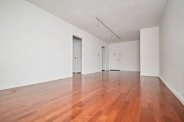 Rented by PocketBroker Inc | media 11