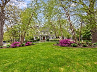 200 Edgewater Dr, Needham, MA, 02492