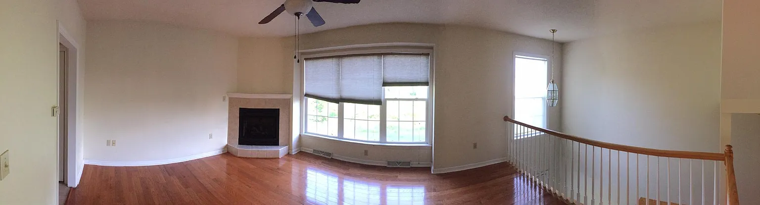 10526 Cherry Grove Ct photo 1