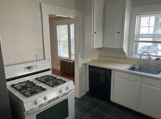 16 Commonwealth Ave, Swampscott, MA 01907