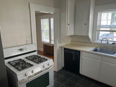 16 Commonwealth Ave, Swampscott, MA, 01907