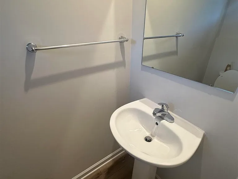 146 Villa Grande St #C — Photo 24