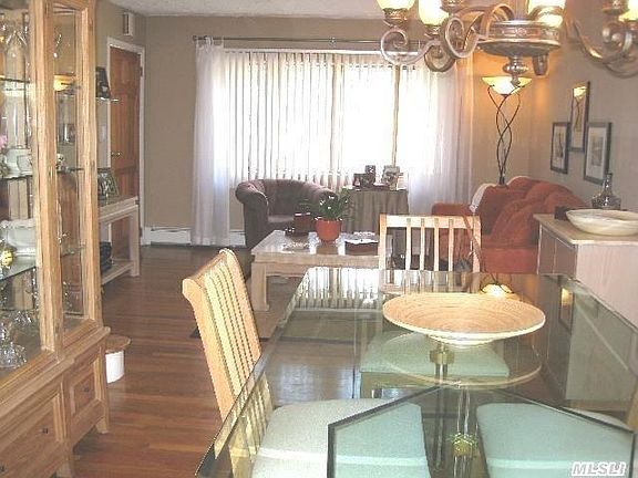4th image of 2350 Kenmore St