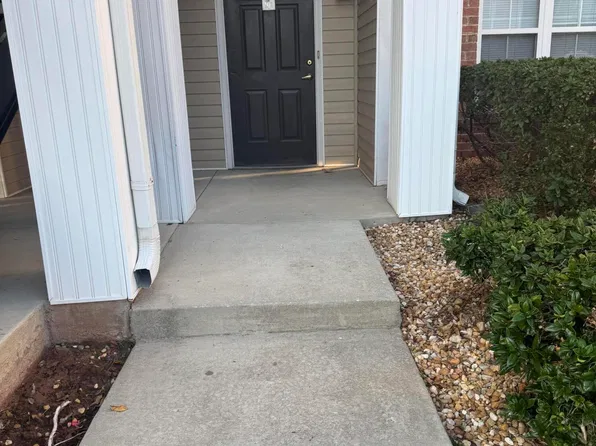 2510 Huntscroft Ln APT 101, Raleigh, NC 27617