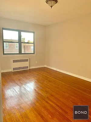 Rented by Bond New York | media 5