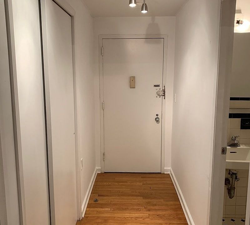 2nd image of 143 Avenue B APT 6B