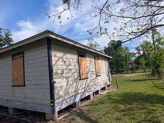 5th image of 8303 Furray Rd