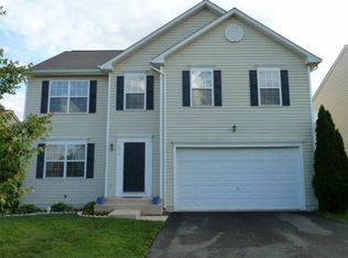 652 Kings Grant Rd, Culpeper, VA 22701